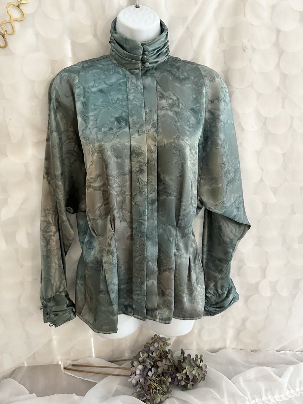 VTG TESS Womens Small Blouse Teal Green Ombre Satin Mock Neck 80s Buttons